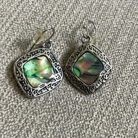 Abalone Necklace and Earrings Set. B - Picture 2 of 8